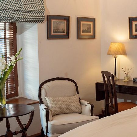 Le Colonial 1506 - Exclusive Luxury Hideaway Hotel Kochi Bagian luar foto