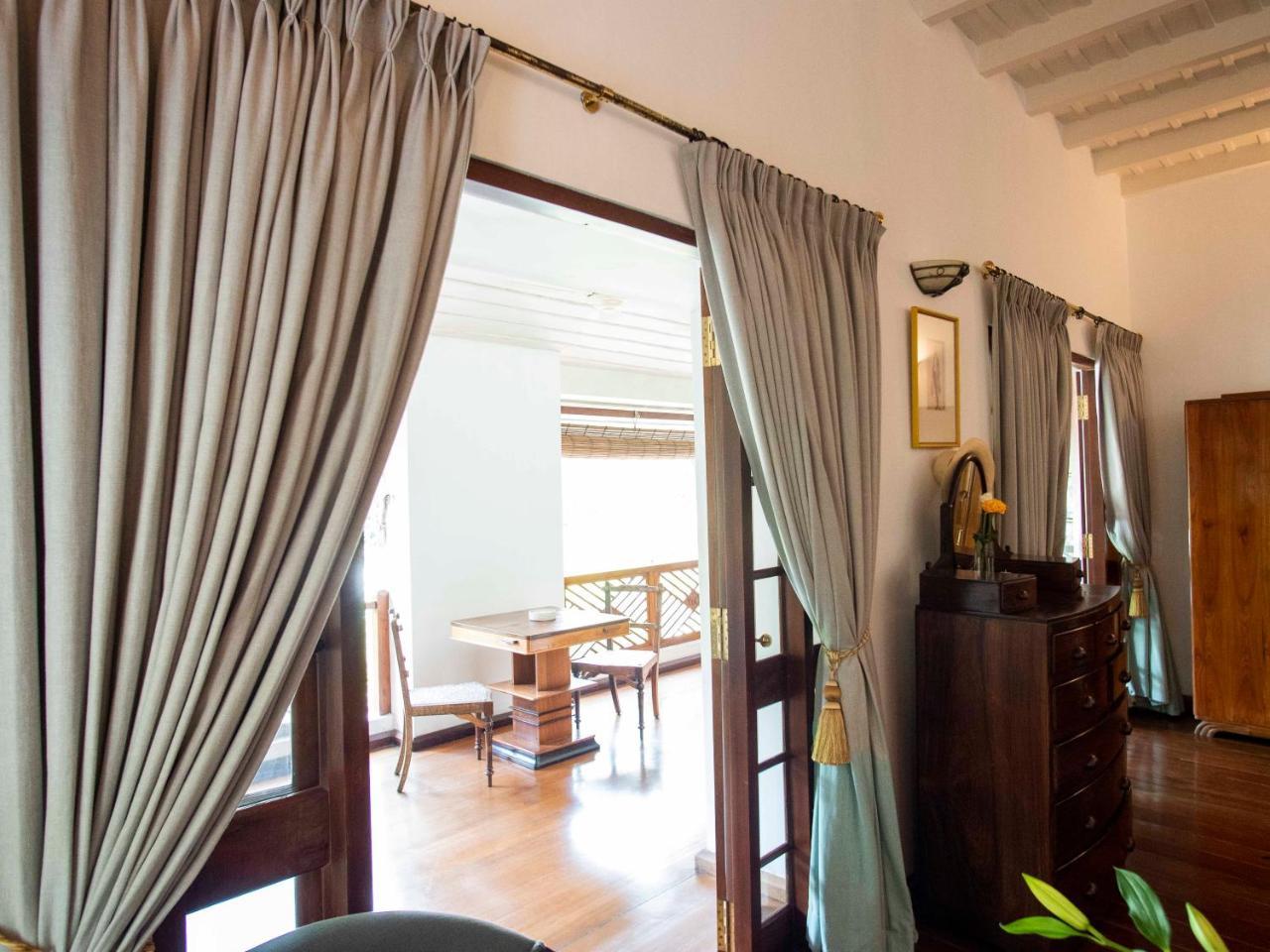Le Colonial 1506 - Exclusive Luxury Hideaway Hotel Kochi Bagian luar foto