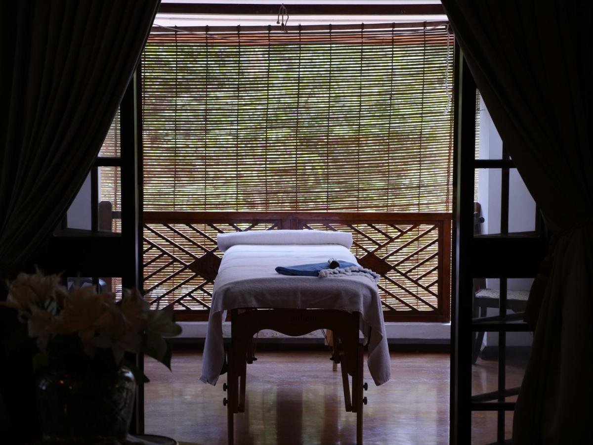 Le Colonial 1506 - Exclusive Luxury Hideaway Hotel Kochi Bagian luar foto